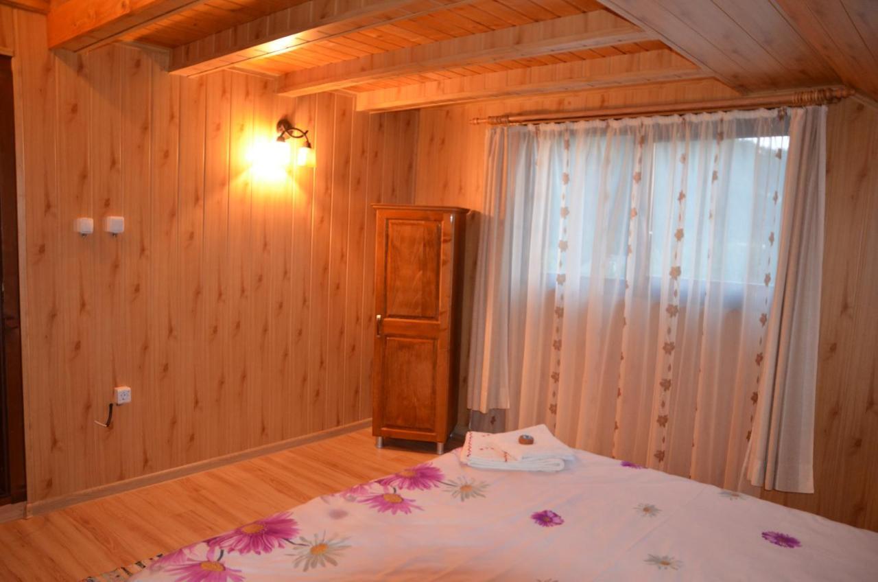 Casa Cu Povesti Rosia Montana Hotell Exteriör bild